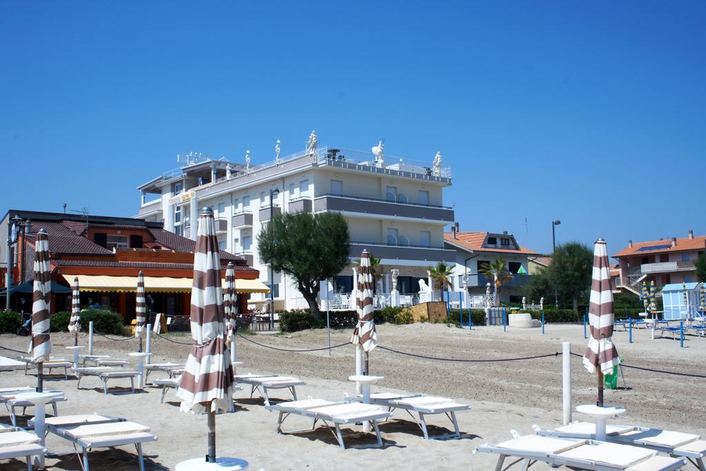 Gfh - Hotel Sole Resort & Spa Marotta Exteriér fotografie