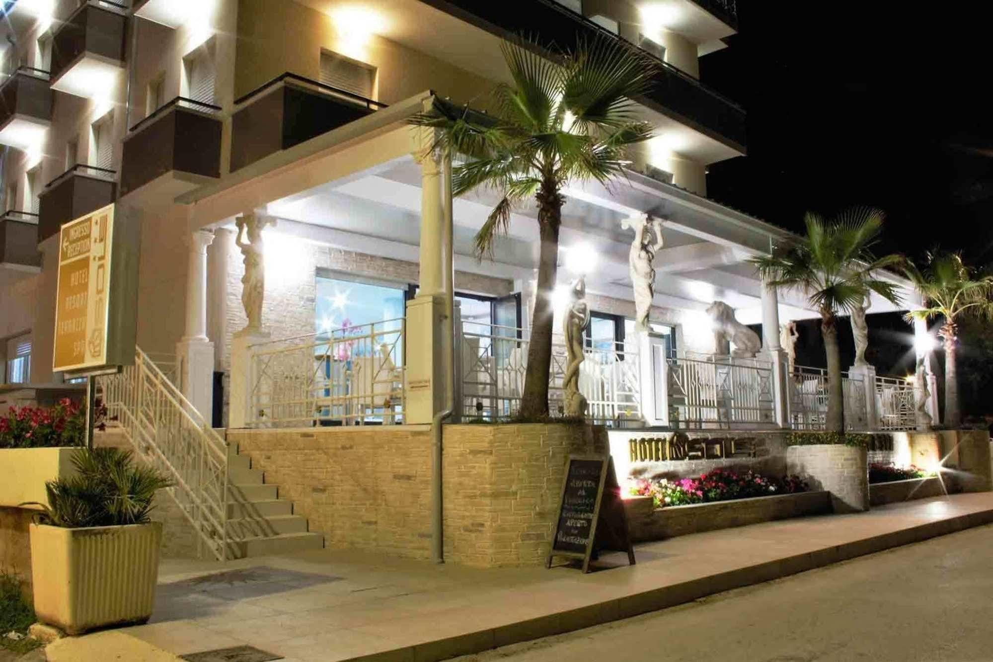 Gfh - Hotel Sole Resort & Spa Marotta Exteriér fotografie
